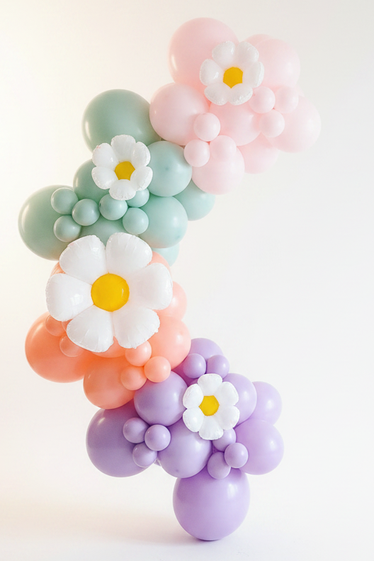 "Daisy" Balloon Garland to Go