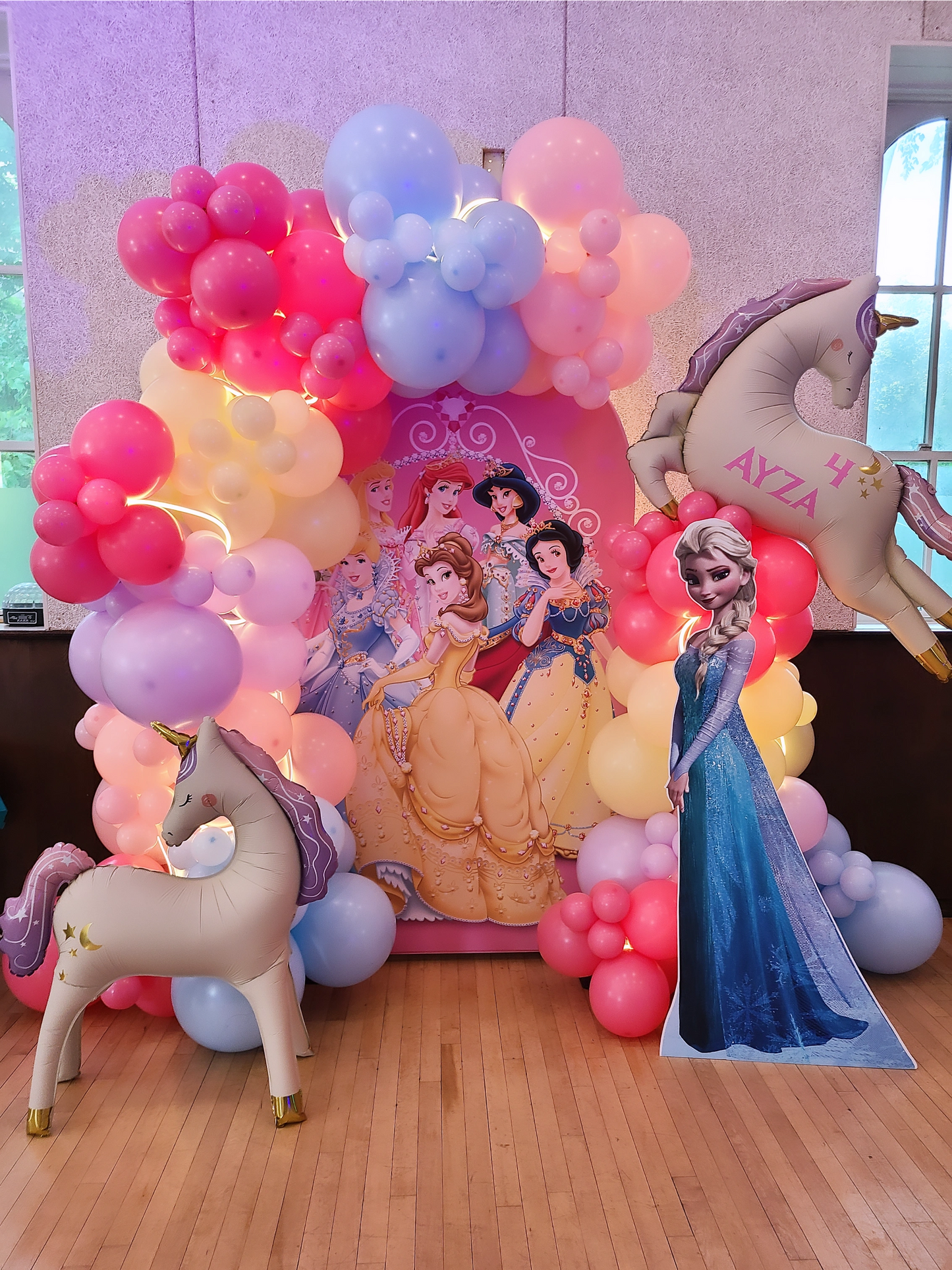"Princesses and Unicorns" Balloon Decor Package