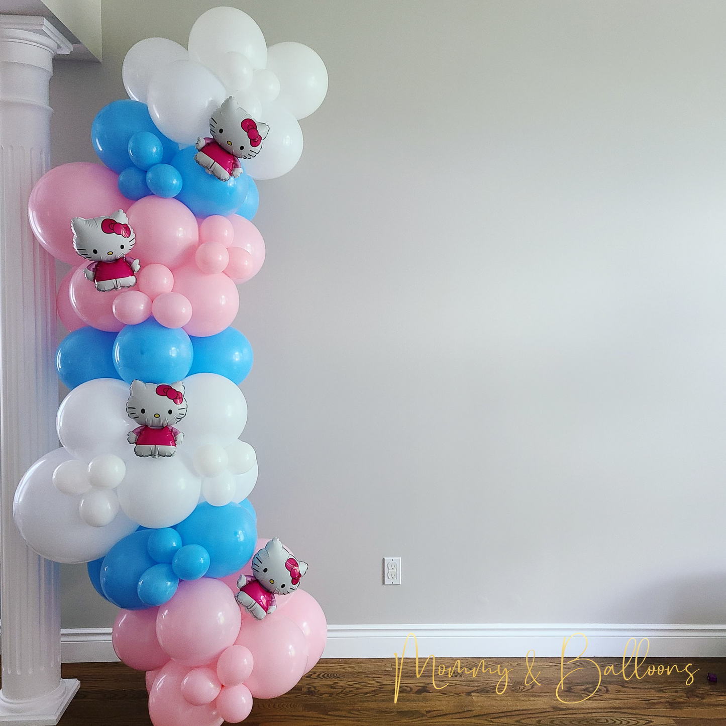 "Hello Kitty" Balloon Garland To Go
